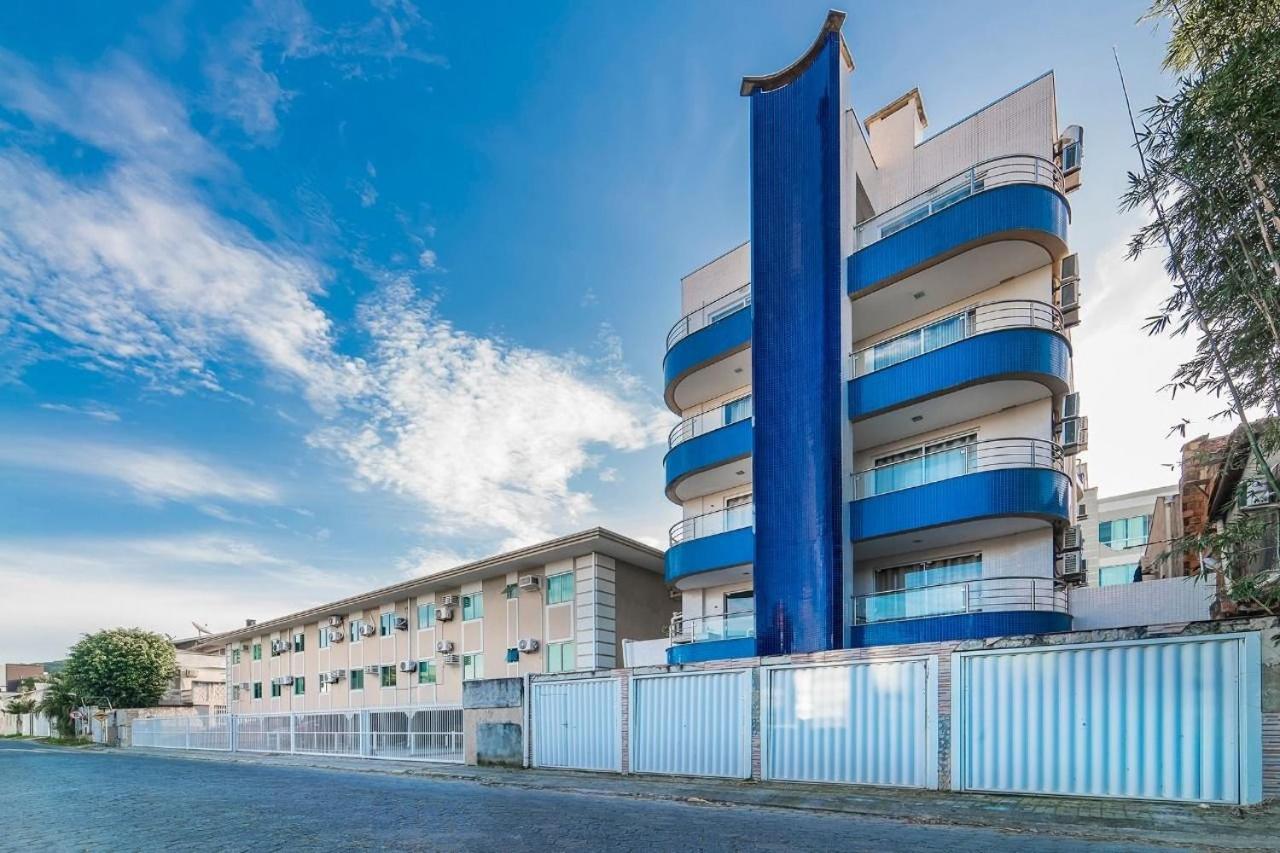Residencial Edite No Centro De Bombinha 봄비나스 외부 사진