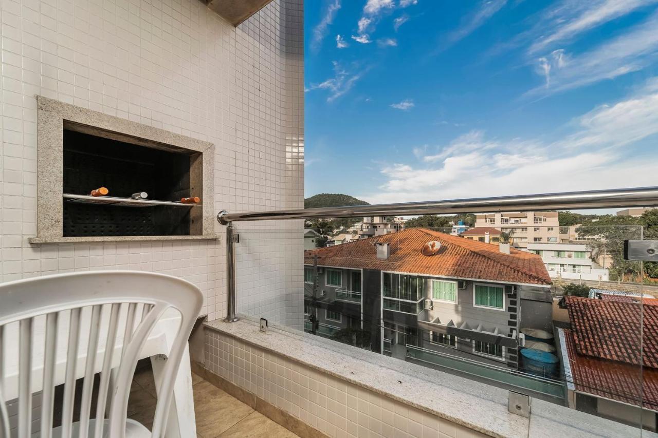 Residencial Edite No Centro De Bombinha 봄비나스 외부 사진